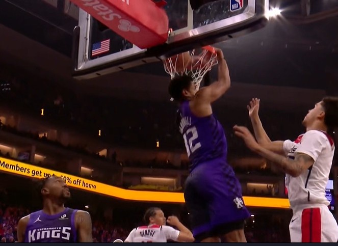 世界杯手机观看-22平之后国王19-0结束本节！蒙克突破抛传助考德威尔空接背扣！