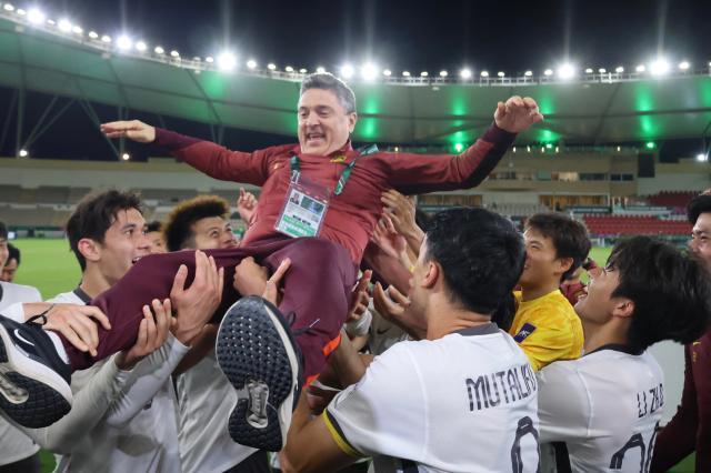 世界杯手机观看-安东尼奥：中国足球想进步正需要现在所经历的一切