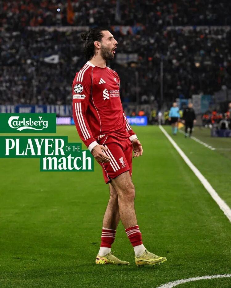 索博再演“又帅又能打”,利物浦3-0后,斯洛特的帅位似乎又稳了