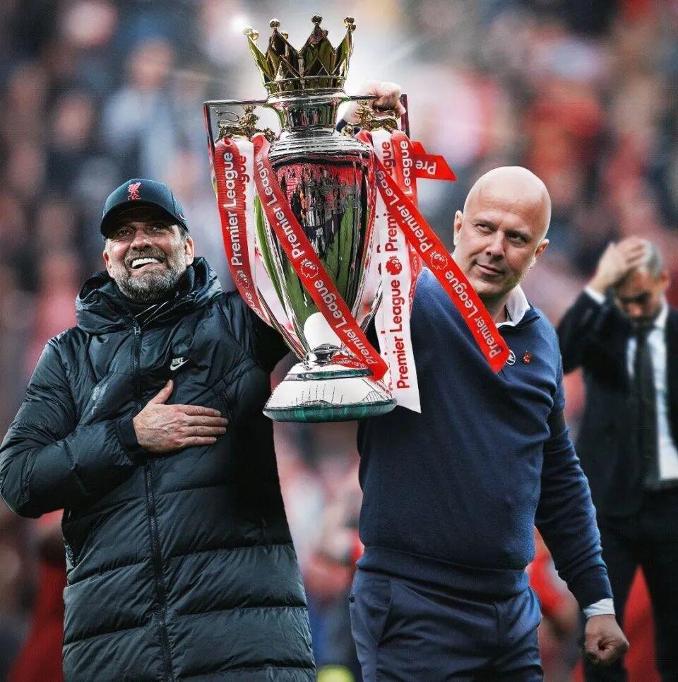 索博再演“又帅又能打”,利物浦3-0后,斯洛特的帅位似乎又稳了